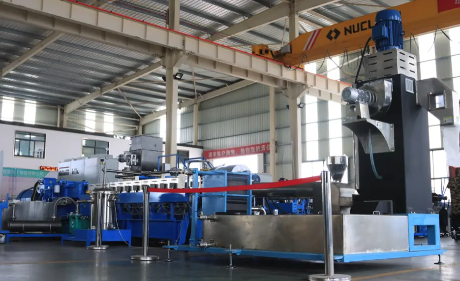 jwell high filler extruder machine.png